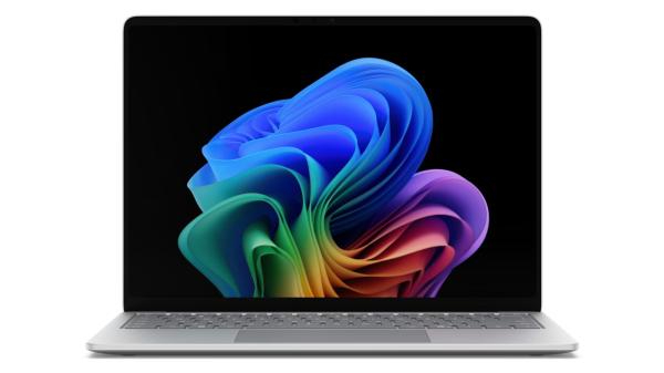 Microsoft Surface Laptop 13.8" (8. edícia)/ U5-335/ 13, 8"/ 2304x1536/ T/ 16GB/ 512GB/ Intel int/ W11P/ Platinu 