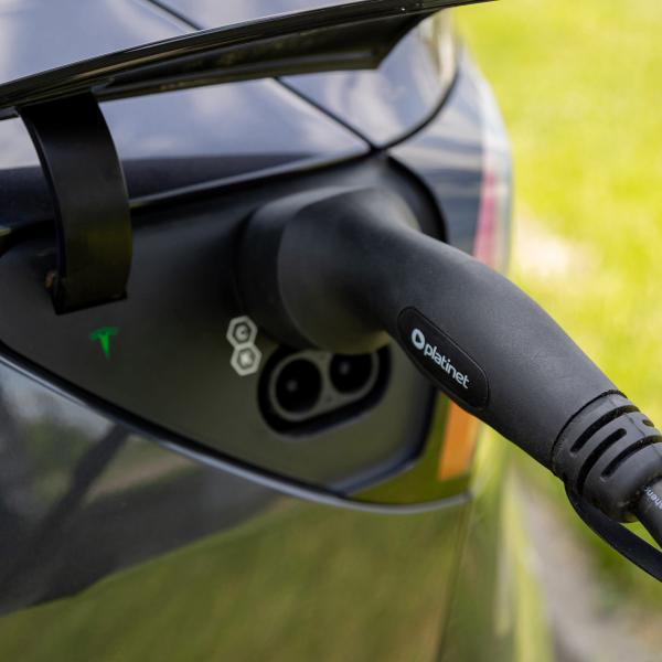 Platinet Smart prenosná EV nabíjačka PPCW5M11 11kW (16A), Wi-Fi, CEE 5-pin/ Type 2, dĺžka 5m, čierna 