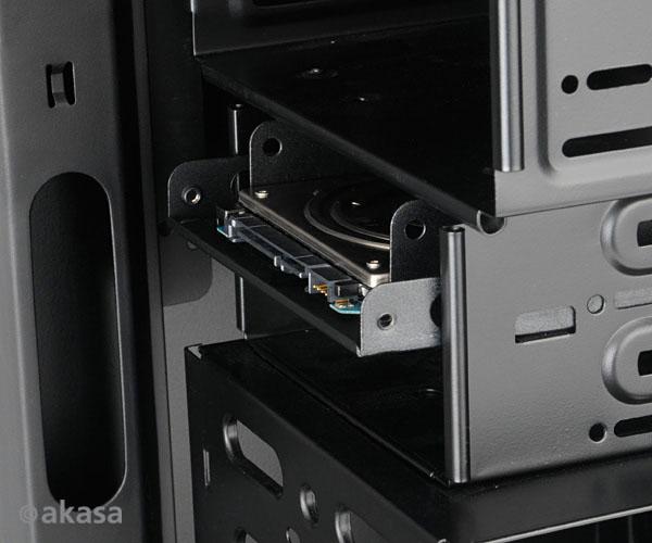 AKASA SSD & HDD adaptér 