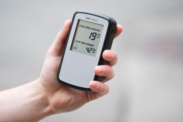 AirThings Corentium Home (224 B/ m3) - digitálny detektor radónu 