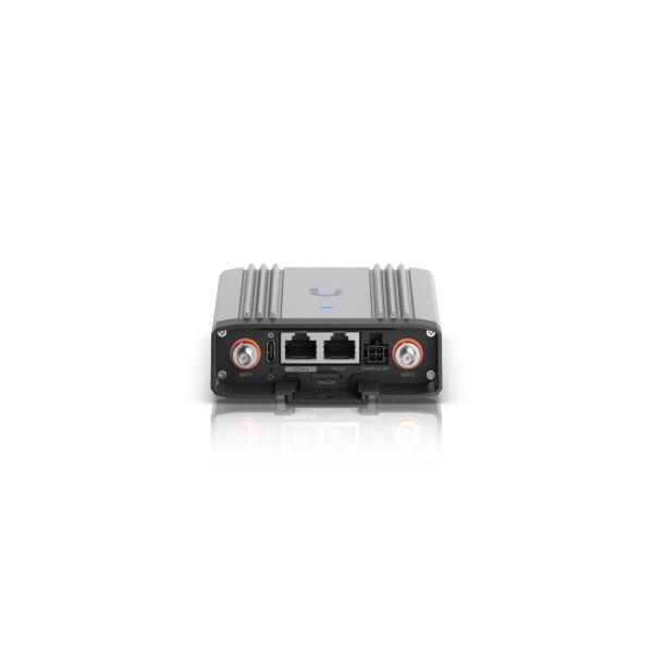 Ubiquiti UMR-Industrial - Mobile Router Industrial 