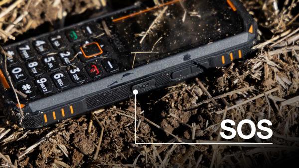 EVOLVEO StrongPhone X5, IP68 odolný Dual SIM telefón, 2, 4" LCD, 2500mAh, čierno-zelený 