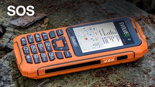 EVOLVEO StrongPhone Z6, IP68 odolný Dual SIM telefón, 2, 8" LCD, 4000mAh, Powerbanka, , oranžový 
