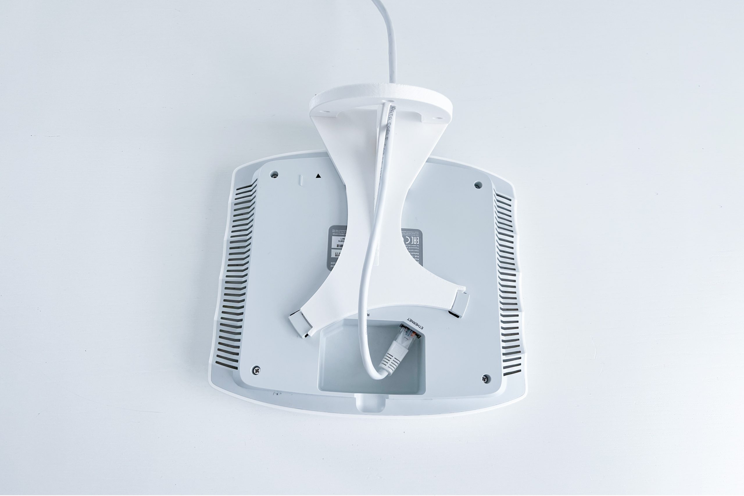 TP-LINK držiak/ stojan pre EAP zariadenie EAP225/ EAP245/ EAP265 biely 