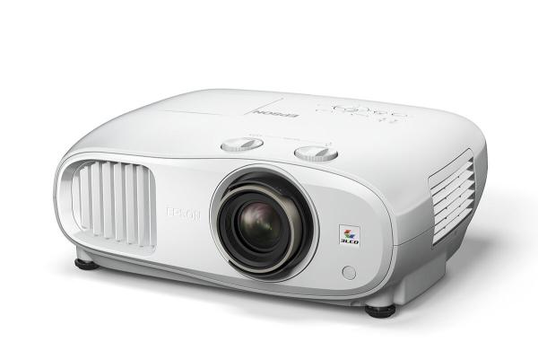 EPSON projektor EH-TW7100,  4K,  UHD,  16:9,  3000ANSI,  100.000:1,  USB 2.0,  HDMI,  BlueTooth1