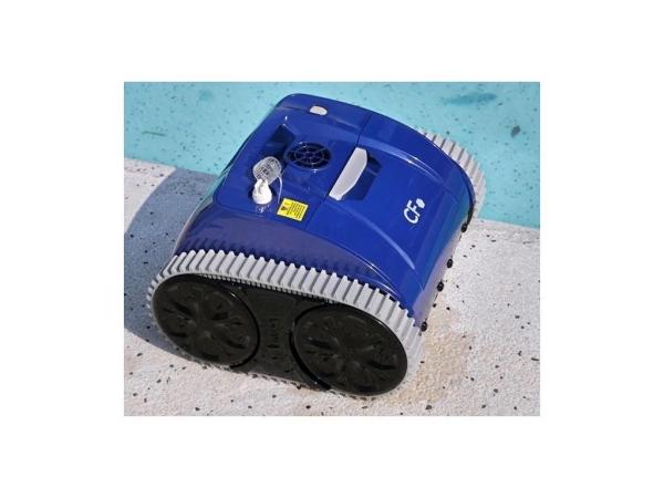 CF 200 AKU automatický vysavač8