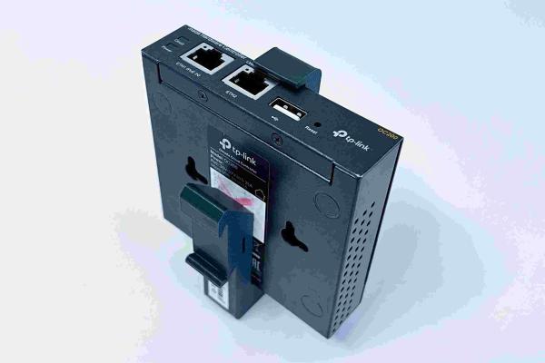 TP-Link D-TPDIN100 Držák na DIN lištu pro OC200,  OC220,  SF1005xx,  SG105xx,  SG1005xx,  šedý6