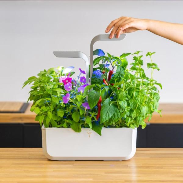 Véritable SMART - Automatický květináč s regulací osvětlení,  bílá8