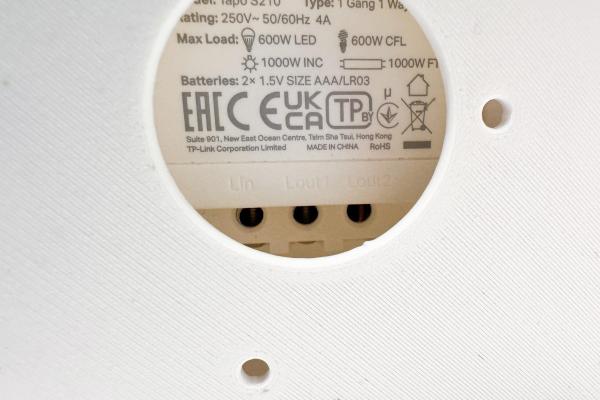 TP-Link D-EAPWALL2-C,  držák box pro upevnění na zeď EAP115-Wall,  EAP230-Wall,  EAP650-Wall,  Tapo S210,  Tapo S220,  bílý2
