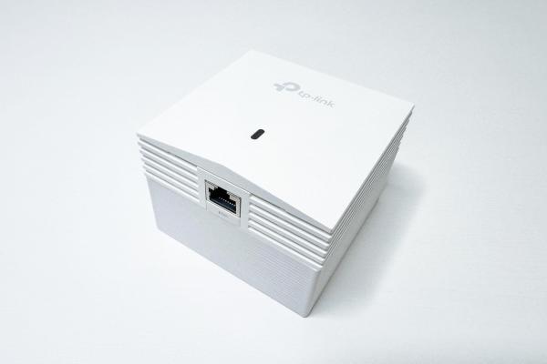 TP-Link D-EAPWALL2-C,  držák box pro upevnění na zeď EAP115-Wall,  EAP230-Wall,  EAP650-Wall,  Tapo S210,  Tapo S220,  bílý5