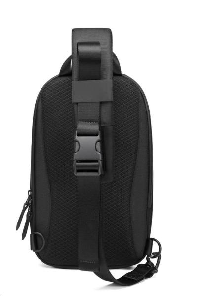 MYBALO ASTON
Perfektní volba pro minimalisty s dobrým vkusem

6 ikon:
- Nejtenčí batoh
- Elegantní
- Kapsa na not0