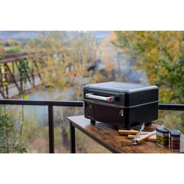 Traeger Ranger peletový gril6