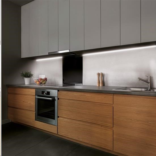 Solight LED stmívatelný pásek s bezdotykovým ovládáním,  3m,  180 LED,  4000K,  IP65,  230V3 