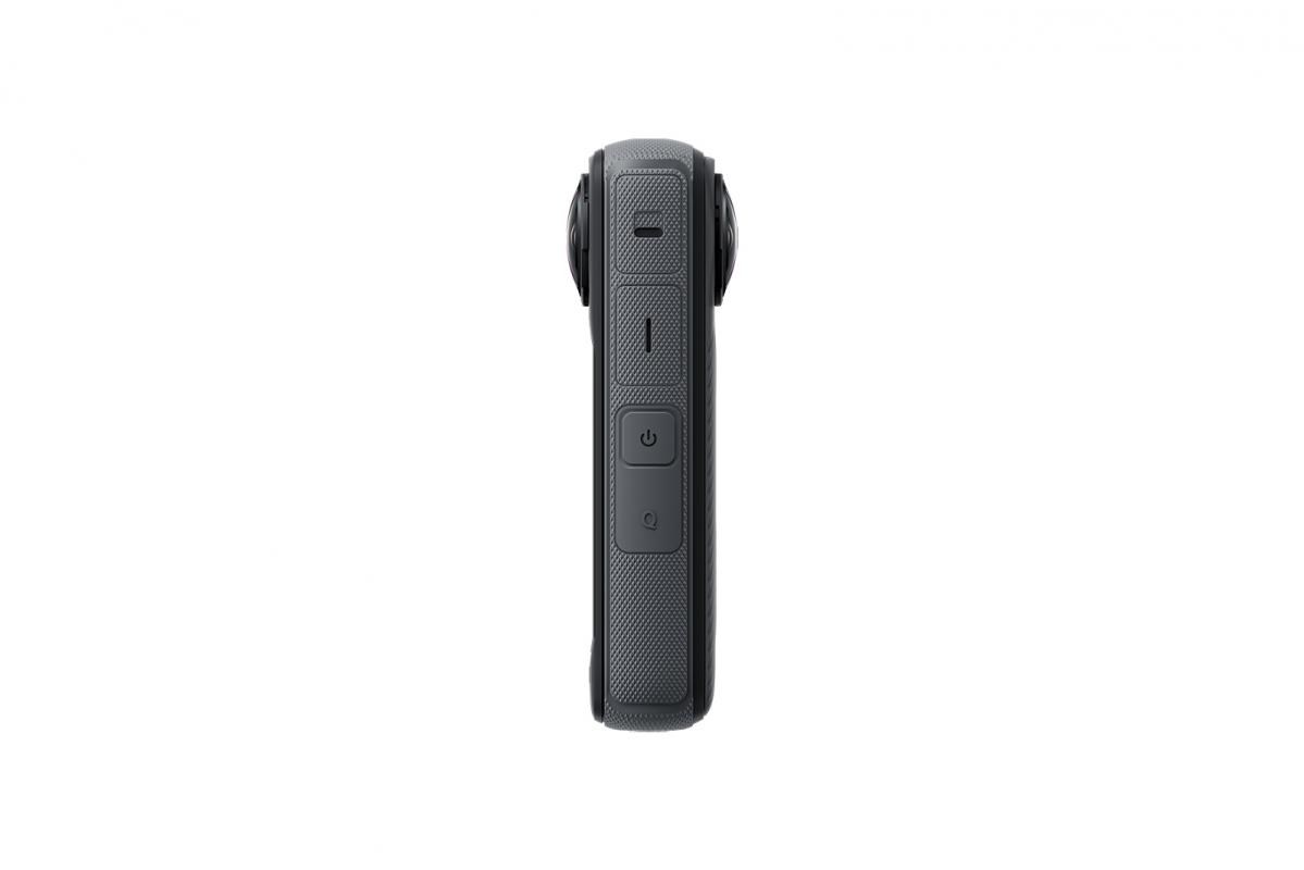 Insta360 X4 akční kamera,  8K /  30 fps,  4K/  až 100 fps,  6osý gyroskop,  360° záběr,  Active HDR,  vodotěsná6 