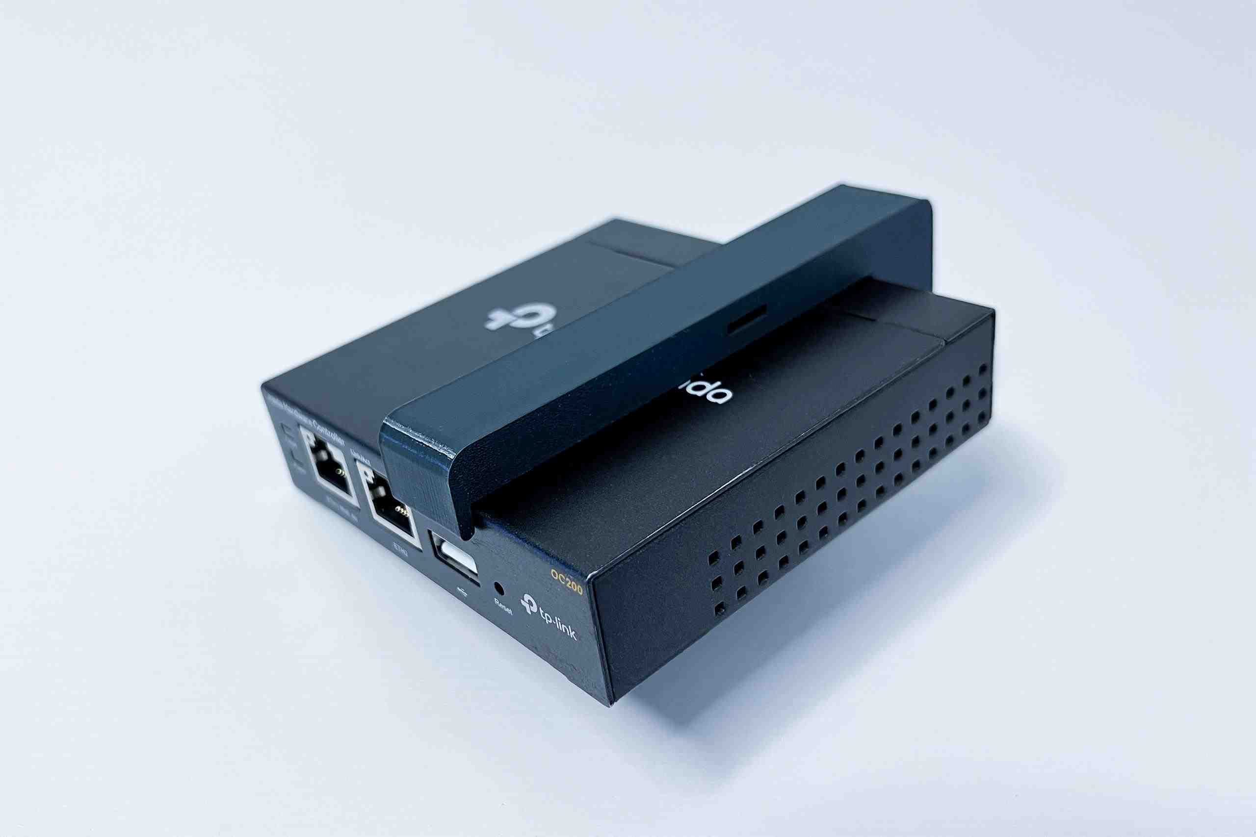 TP-Link D-TPDIN100 Držák na DIN lištu pro OC200,  OC220,  SF1005xx,  SG105xx,  SG1005xx,  šedý8 