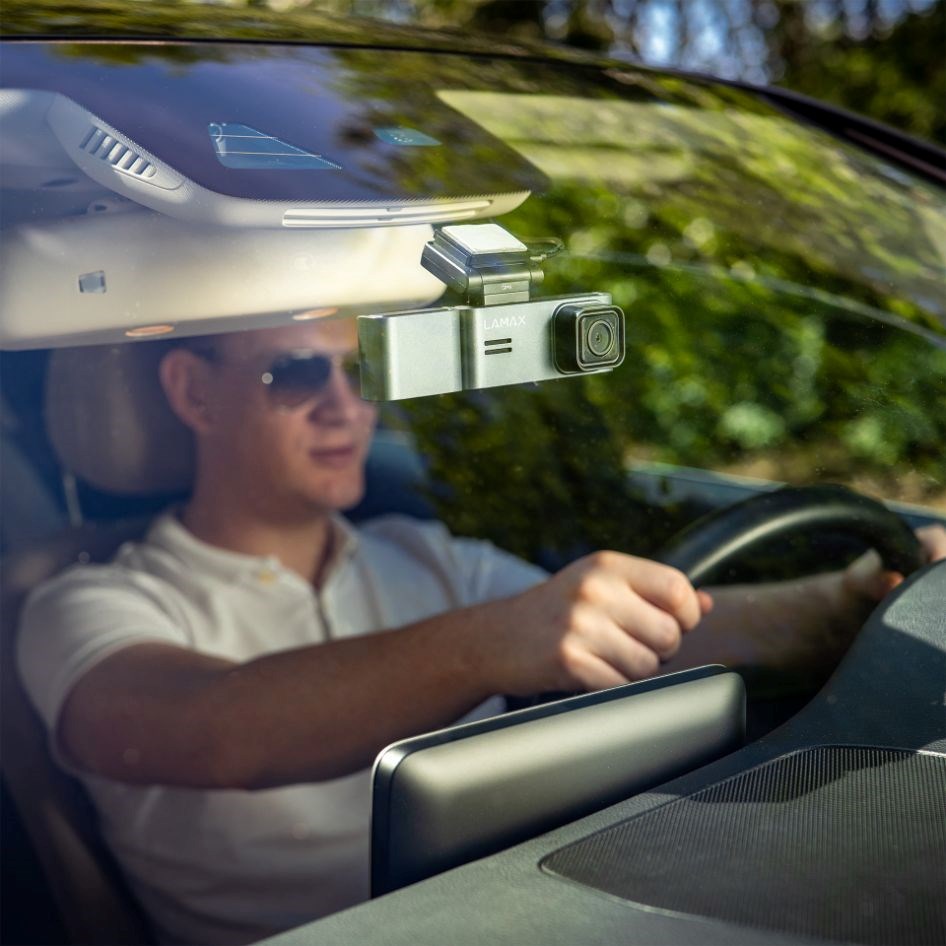 LAMAX N10 GPS 3in1 - kamera do auta2 