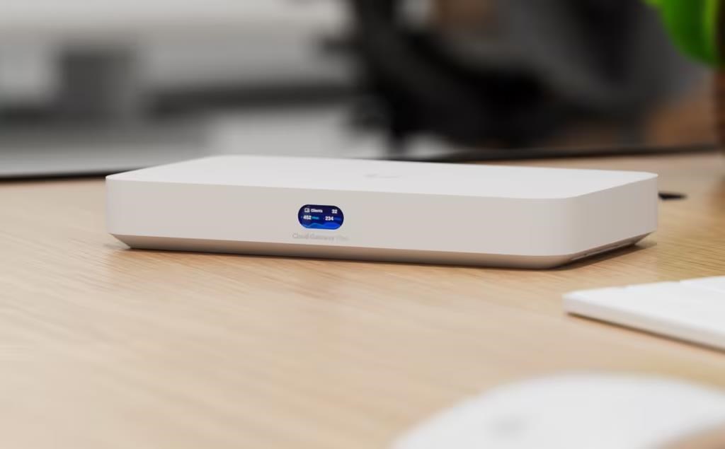 UBNT UCG-Fiber,  Cloud Gateway Fiber0 