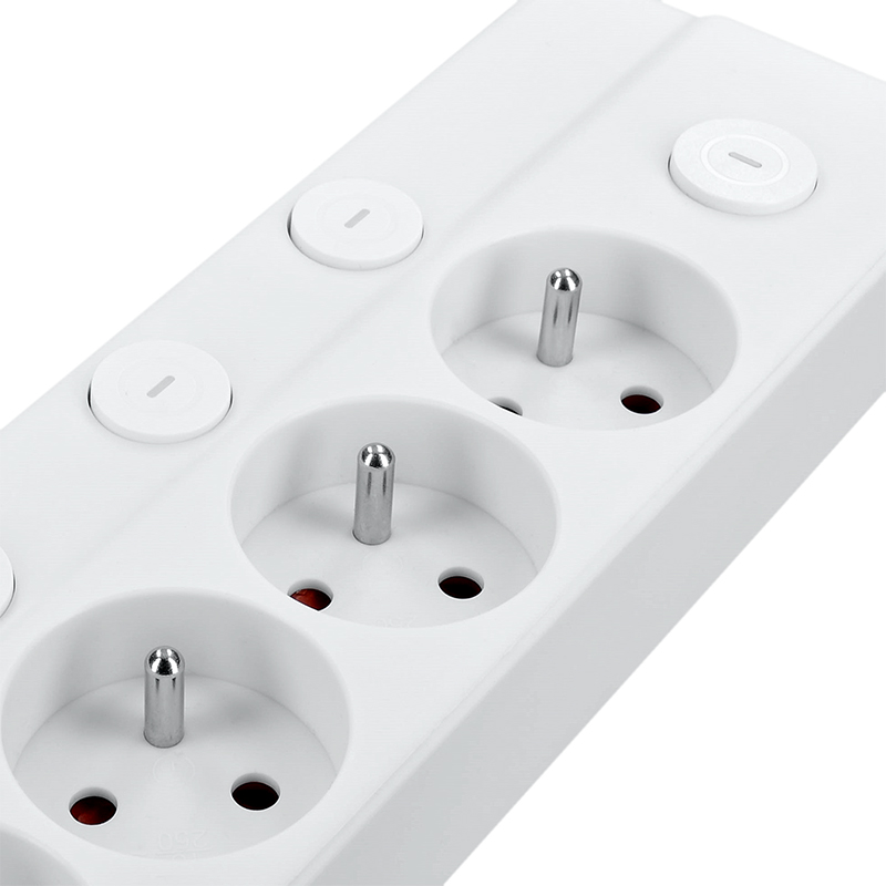 Solight 6z prodlužovací přívod,  3m,  3 x 1mm2,  bílý,  6+1 vypínač4 