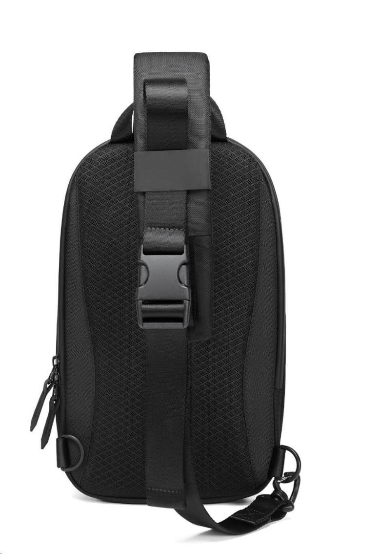 MYBALO ASTON
Perfektní volba pro minimalisty s dobrým vkusem

6 ikon:
- Nejtenčí batoh
- Elegantní
- Kapsa na not0 