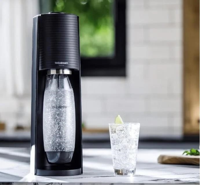 SodaStream Terra Black výrobník sody,  mechanický,  1l láhev SodaStream Fuse,  bombička s CO2,  černý4 