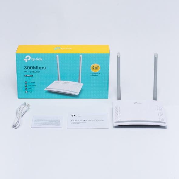 TP-Link TL-WR820N 300Mb/ s Wireless N Router, 3x10/ 100 RJ45, rodičovská kontrola, 2x5dBi anténa3 