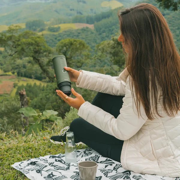 Outin Nano Prenosný espresso kávovar, farba lesná zelená 