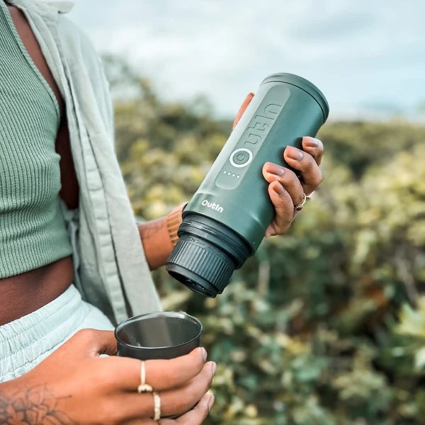 Outin Nano Prenosný espresso kávovar, farba lesná zelená 
