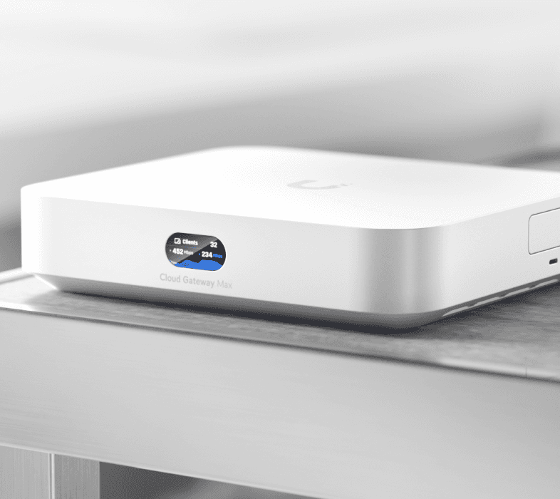Ubiquiti UniFi Cloud Gateway MAX  (UniFi gateways podporou IPS/IDS + controller + NVR 512GB) 