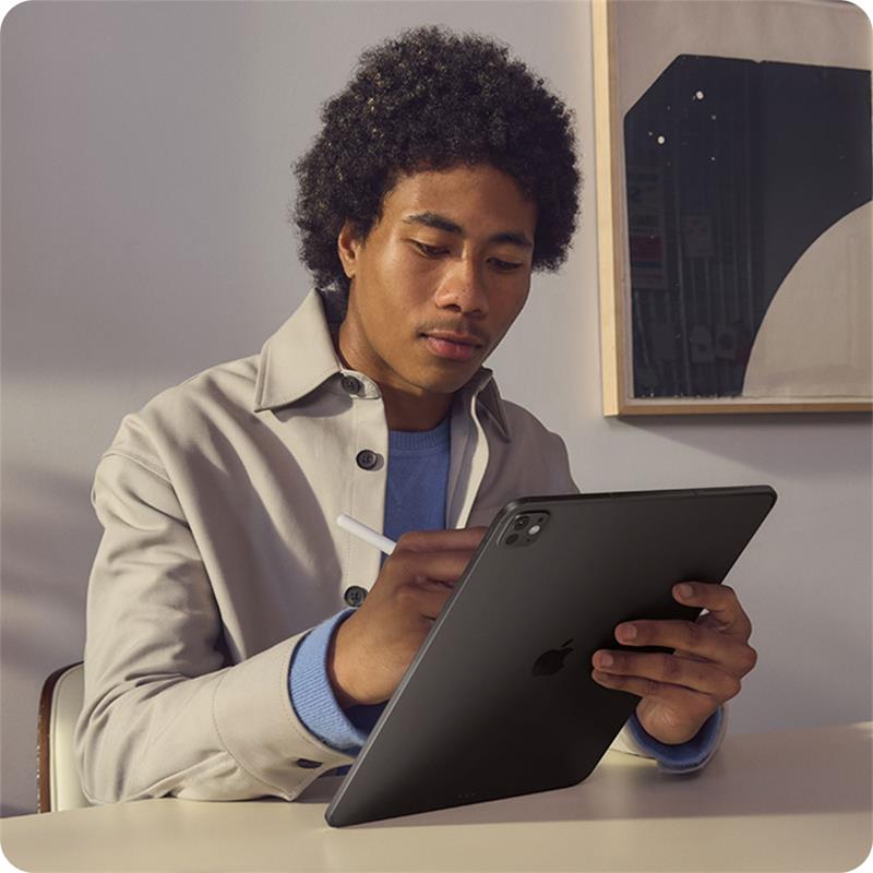iPad Pro 13" Wi-Fi 2TB štandardné sklo - Strieborný (2025) 