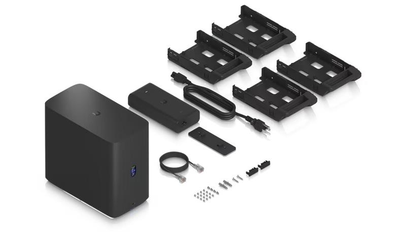 Ubiquiti UniFi UNAS-4   (4x 3,5"HDD + 2x M.2 NVMe; 2,5GLAN, POE+++)  čierna 